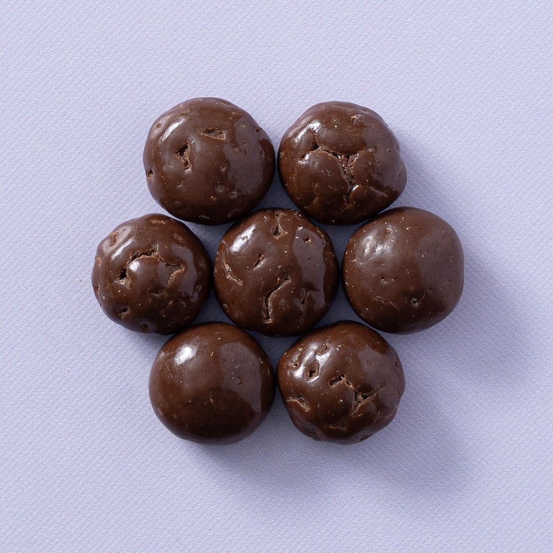 Chocolade amaretto cookies melk