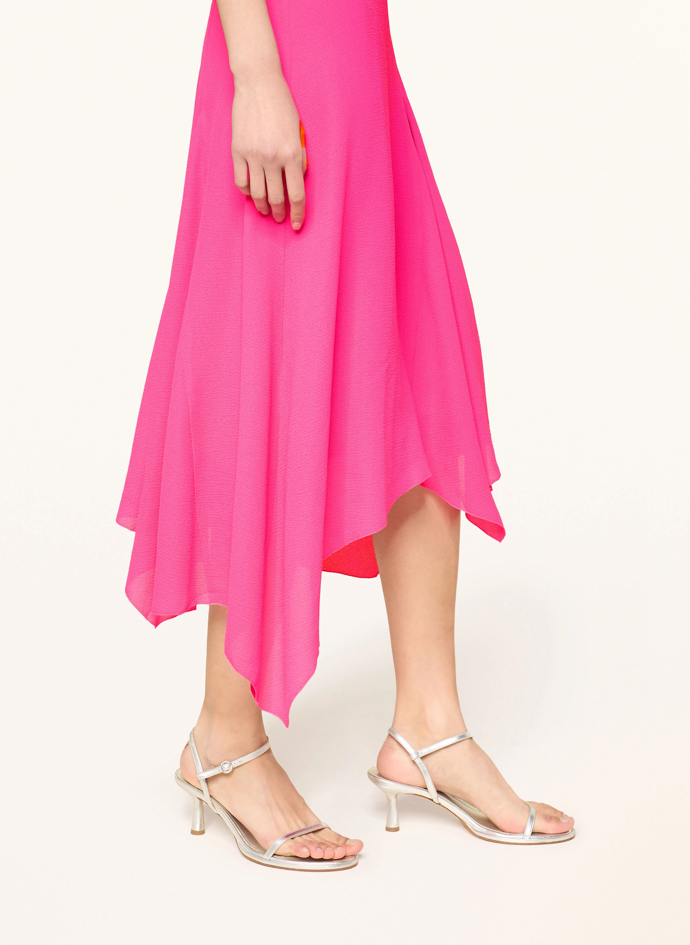 ESSENTIEL ANTWERP Kleid