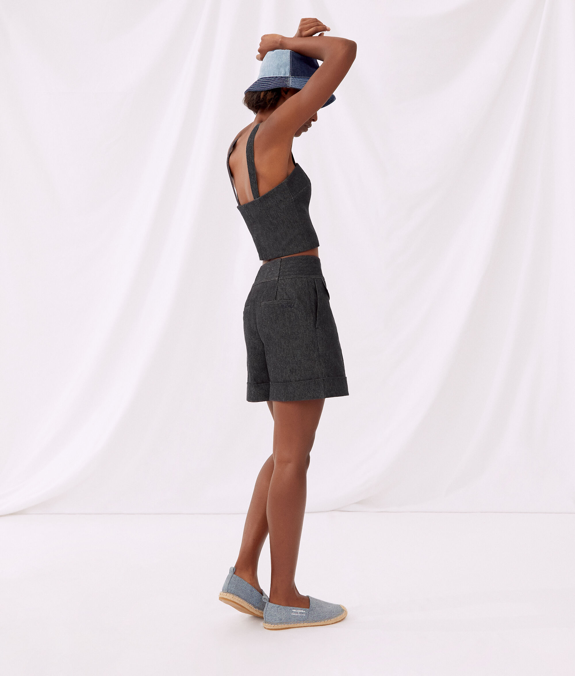 SHORT EN JEAN KARL x AMBER VALLETTA