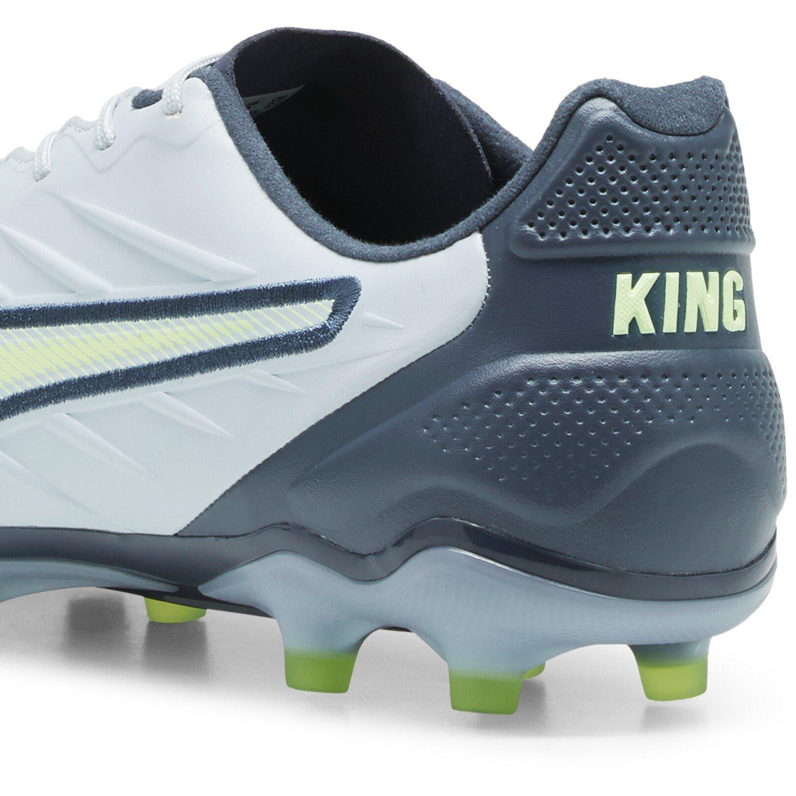 Puma King Pro Firm Ground Football Boots
