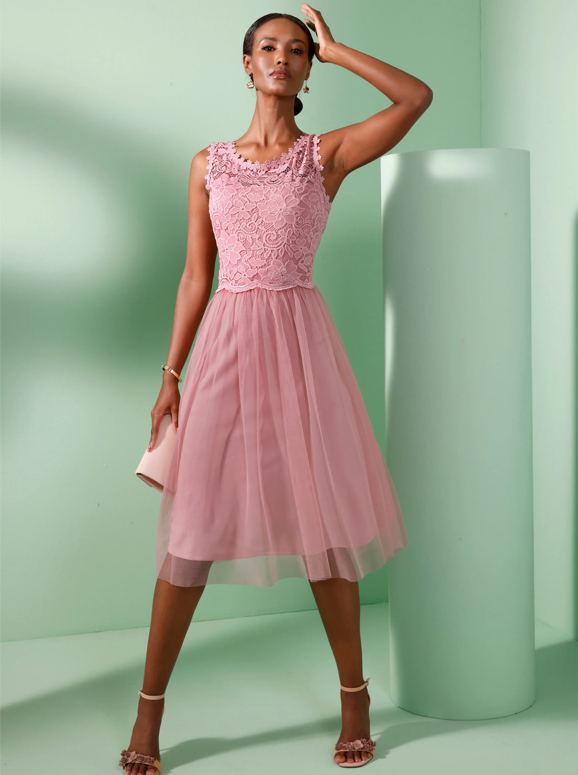 Kleid in hortensie