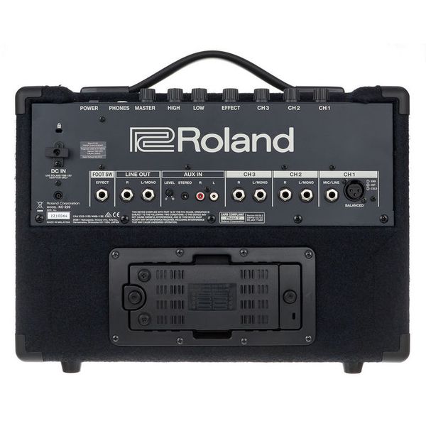 Roland KC-220