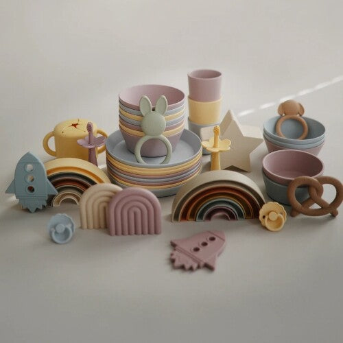 Mushie siliconen kindertandenborstel bloem - soft lilac
