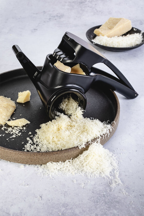 Microplane Rotary Grater All Black