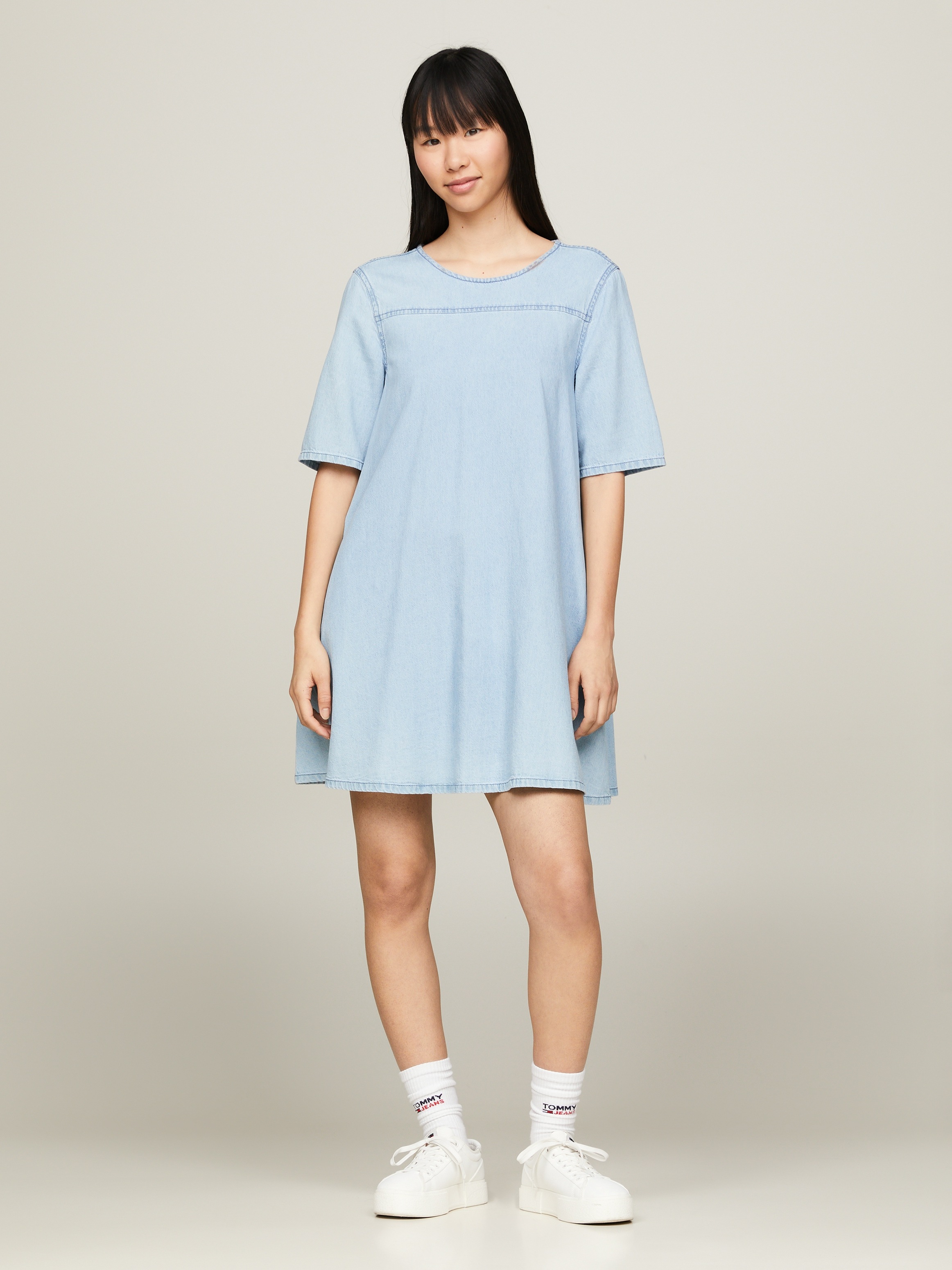 Tommy Jeans Curve Blusenkleid »TJW CHAMBRAY A-LINE SS DRESS EXT« Grosse Grössen