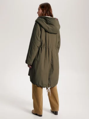 Parka longa e relaxada com capuz forrado de pelúcia