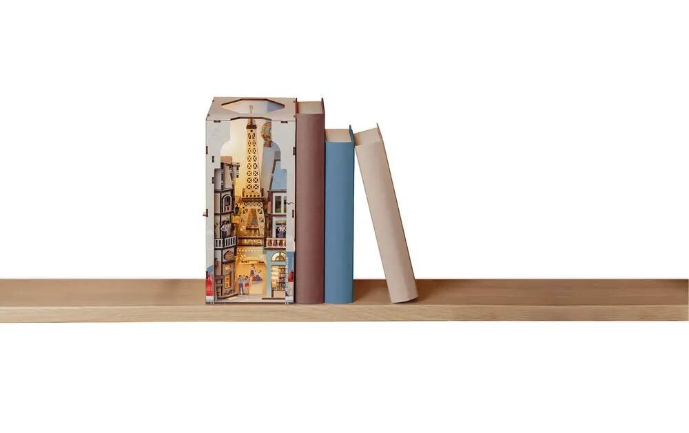 Bausatz Tiny Adventures ParisZauberhafte Miniaturwelt mit LED-Beleuchtung für Ihr Bücherregal