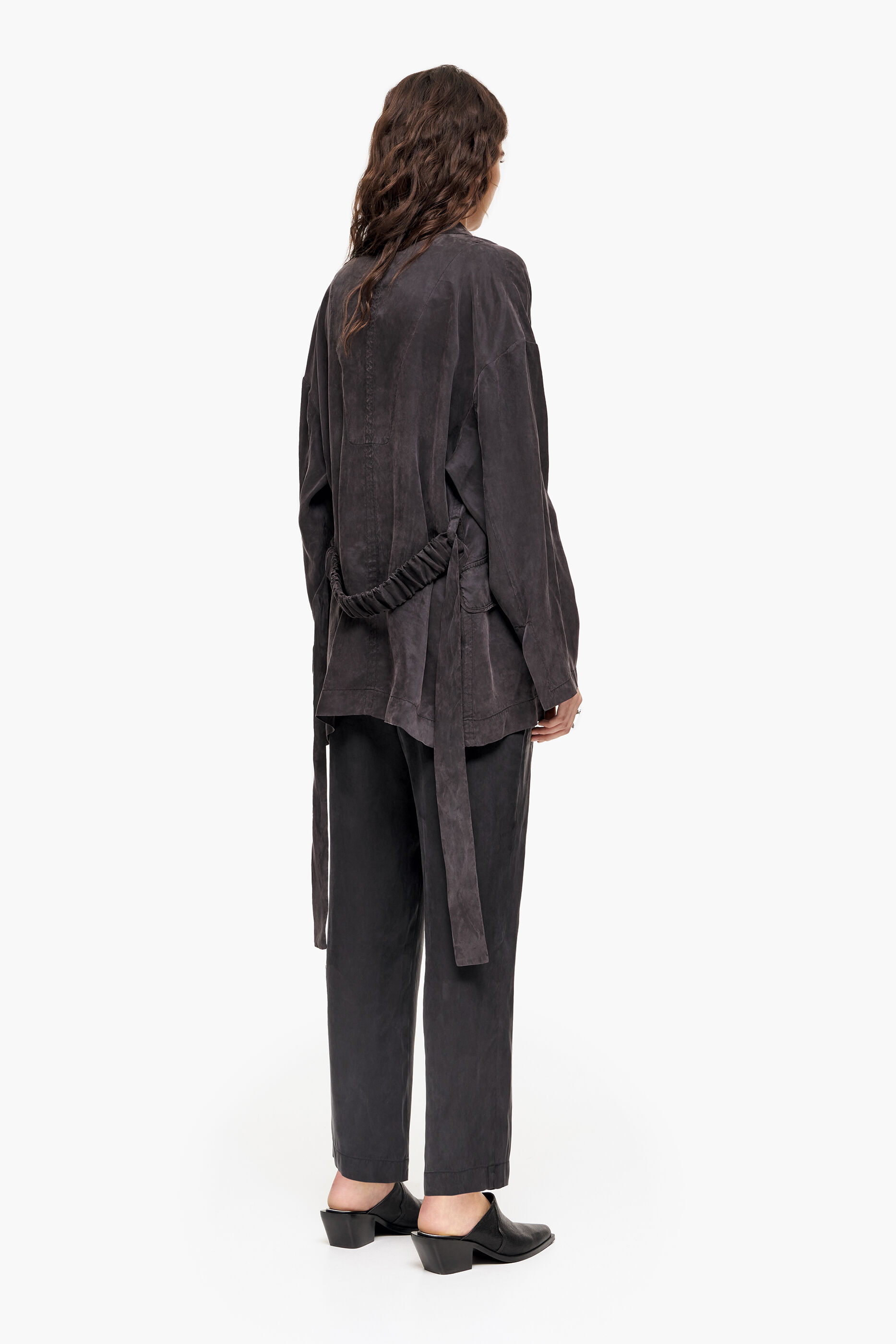 Blazer preto oversized com lavagem especial