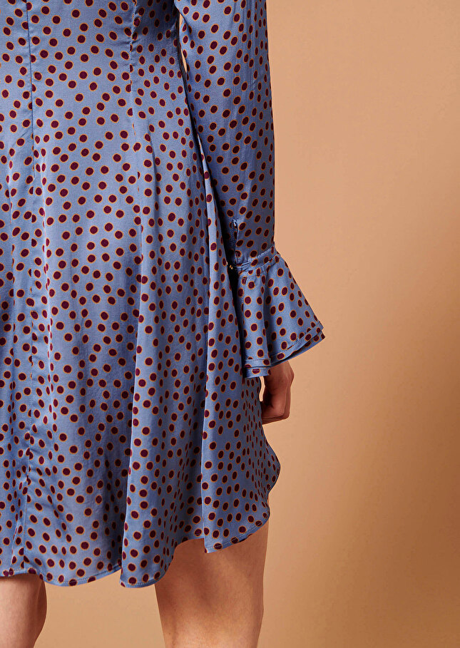 Robe Raelbleue imprimée à pois
