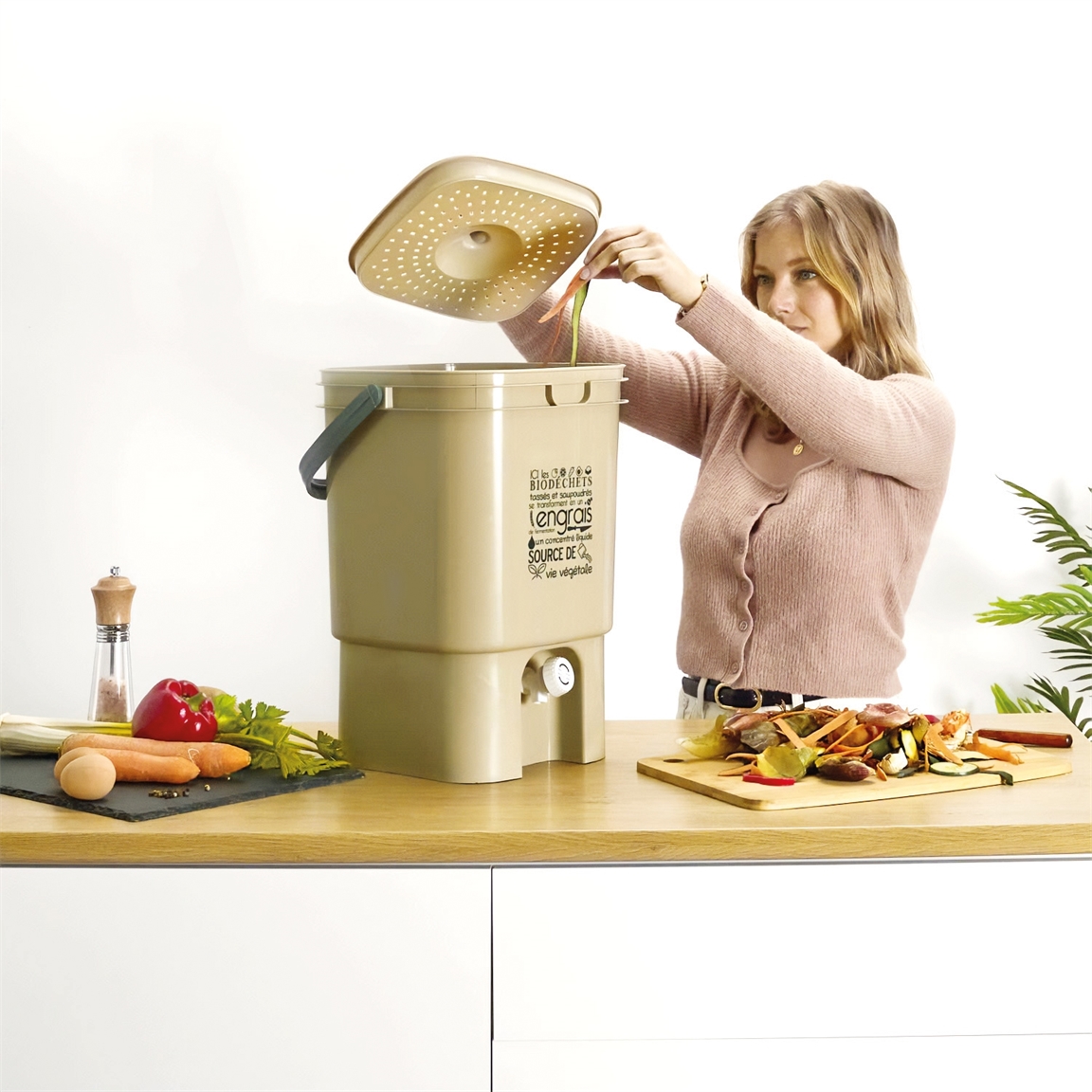 Composteur de cuisine avec robinet