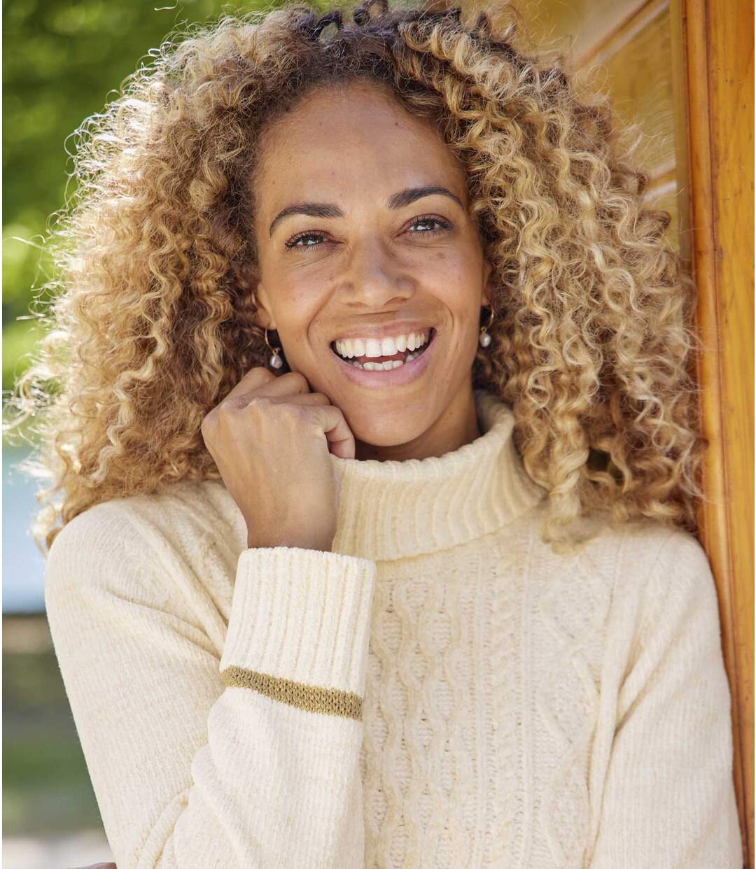 Pull Tricot Torsadé Maille Chenille et Fils Métali