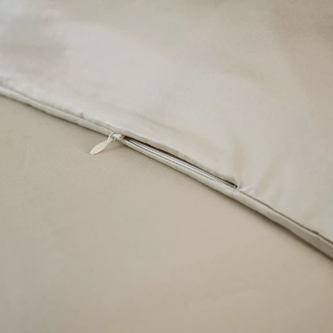 Housse de couette satin de bambou (260 x 240 cm) Salomé Beige