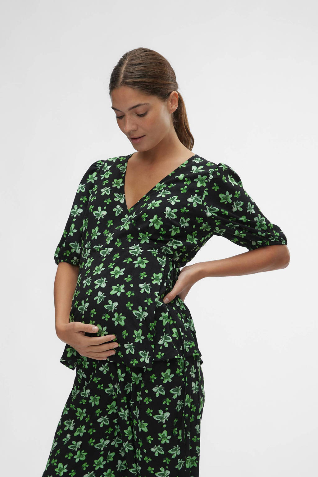 MAMALICIOUS gebloemde zwangerschaps- en voedingstop MLELLINOR TESS zwart/groen