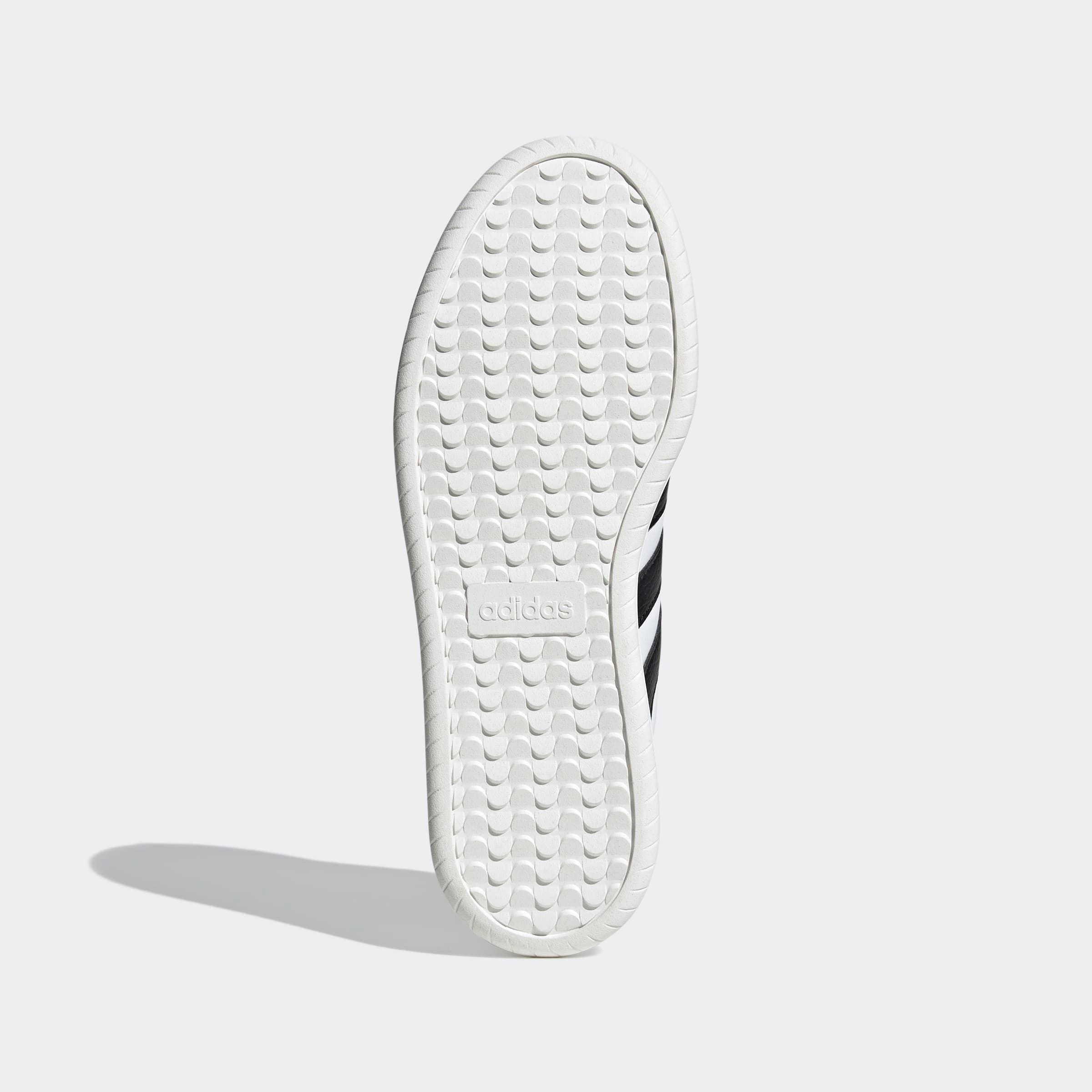 adidas Sportswear Sneaker »BARREDA«  Design auf den Spuren des adidas Handball Spezial