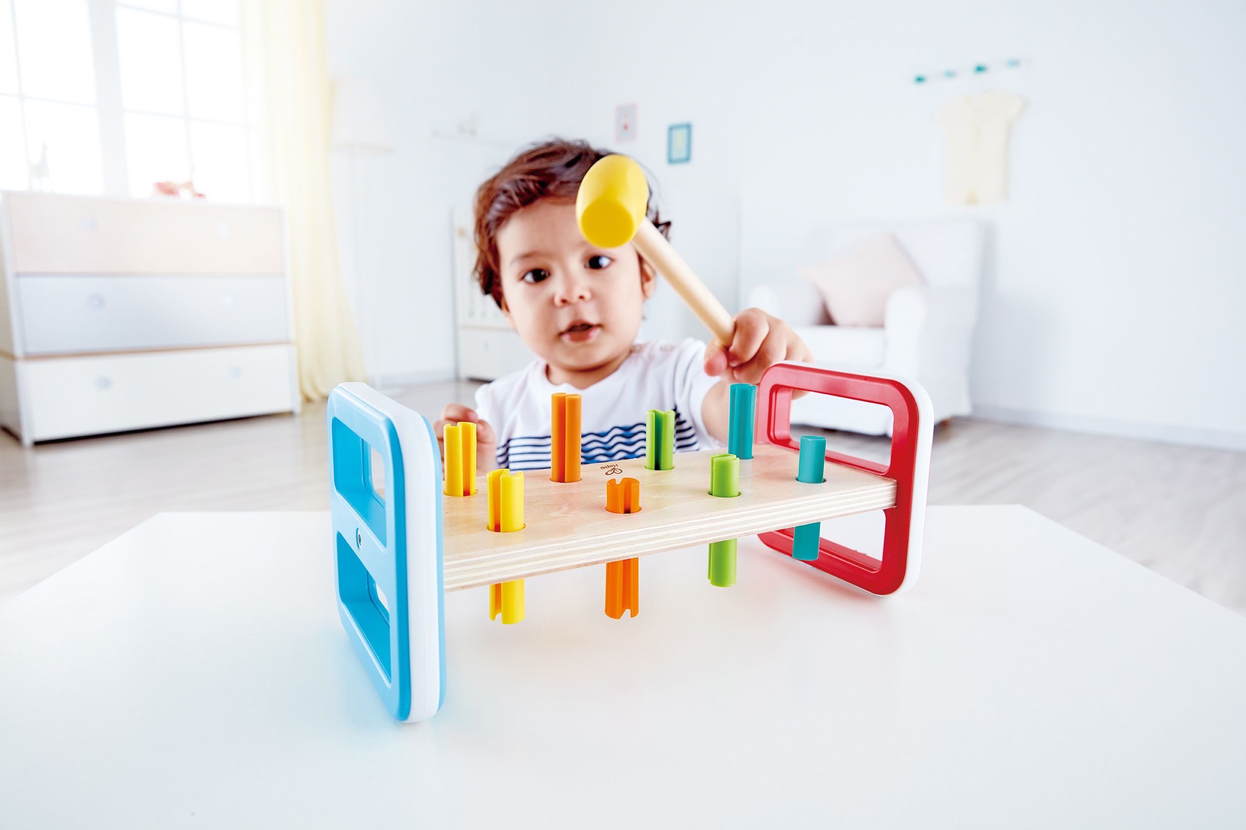 Hape Regenbogen-Klopfbank