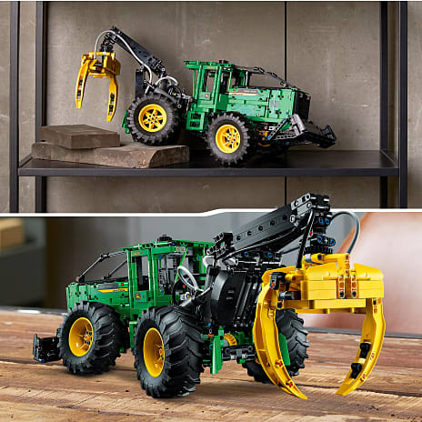 LEGO® Technic John Deere 948 42157