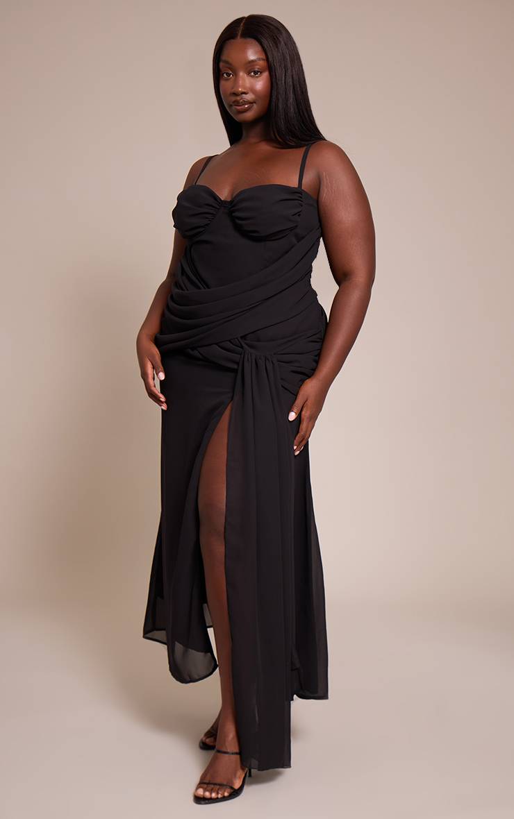 Noir Robe Longue En Mousseline Avec Détail Drapé Grande Taille