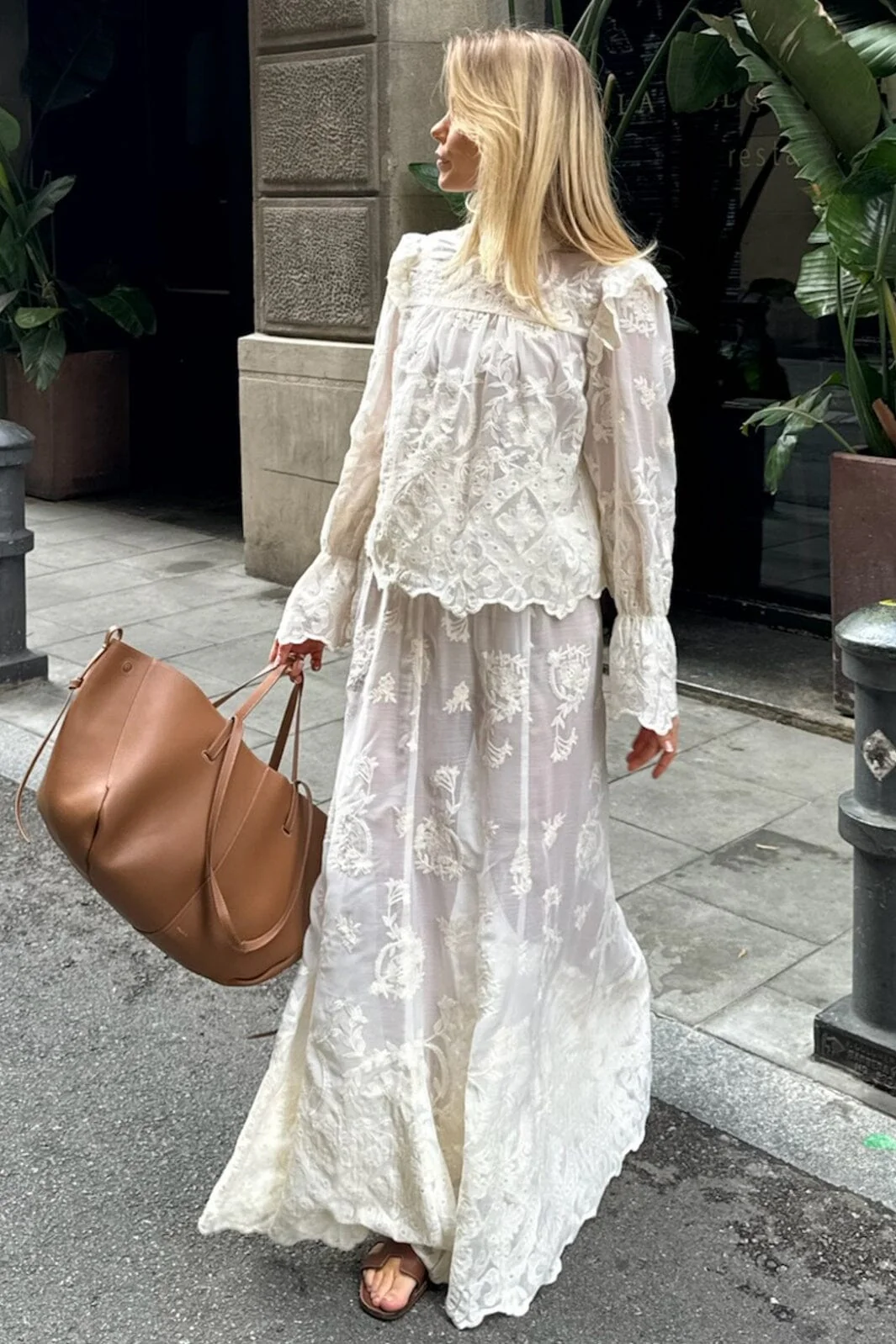 BYIC Ellinoric Lace Maxi Skirt