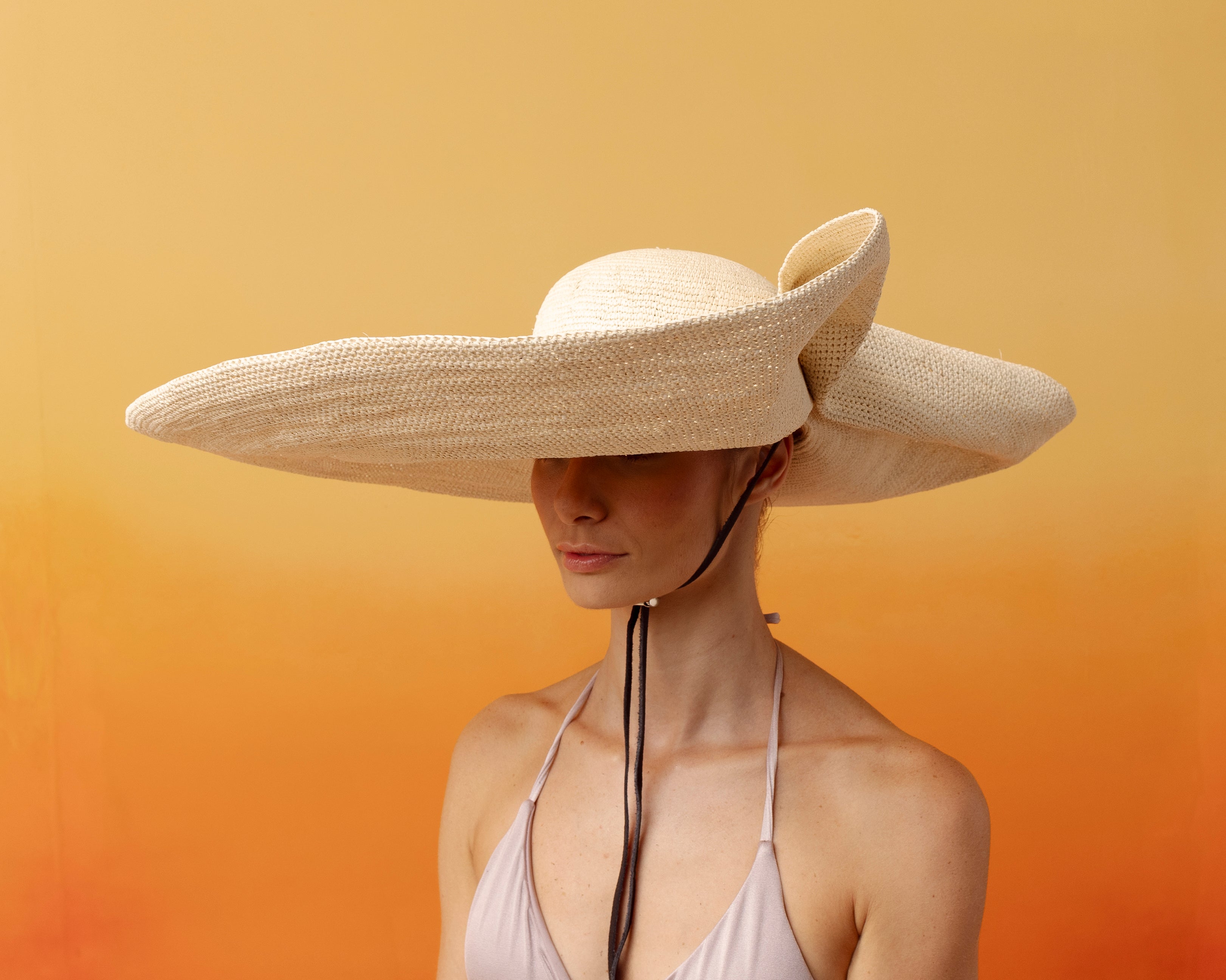 Chapeau Panama glamour en crochet avec bandeau en cuir