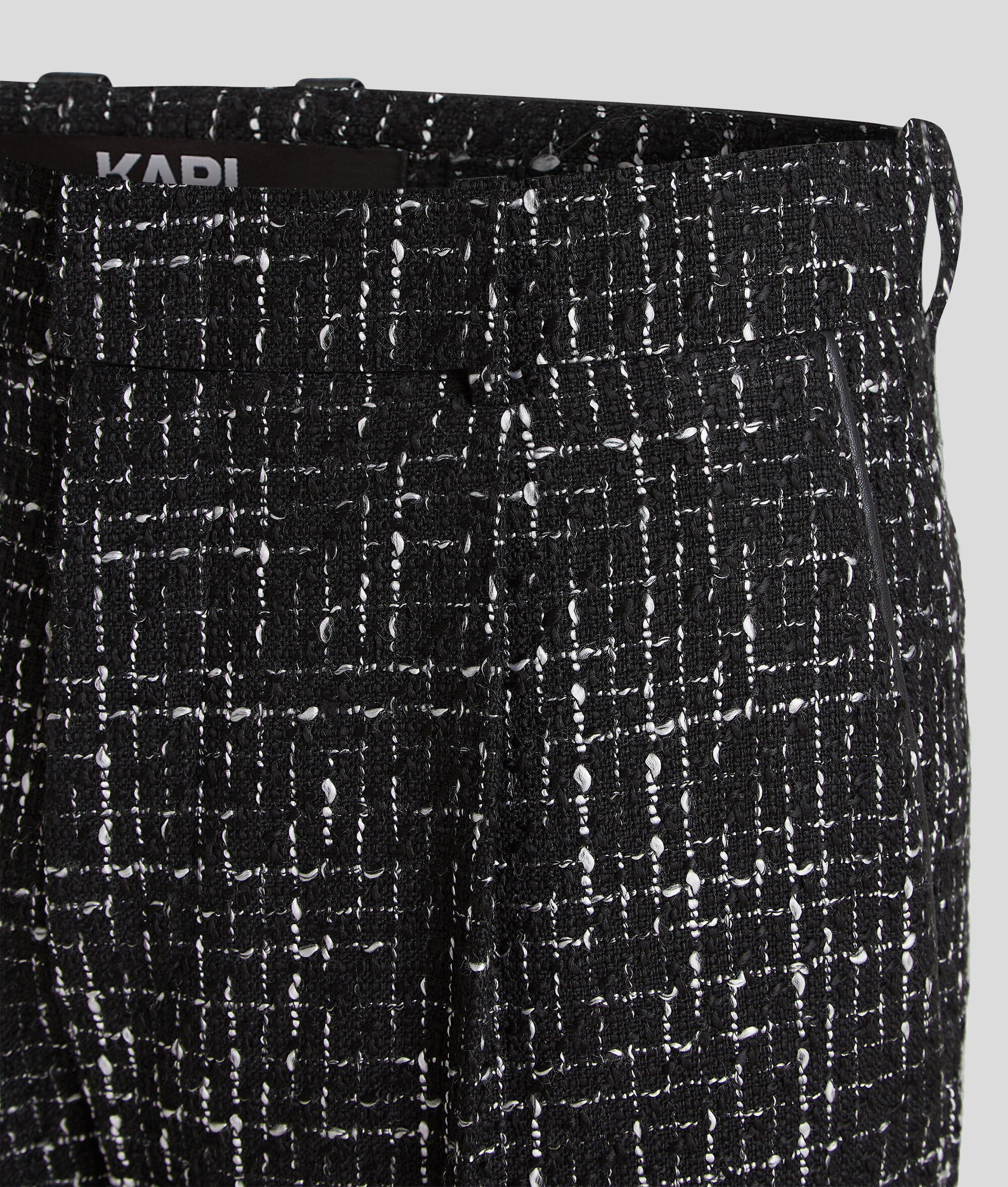 PANTALON EN BOUCLÉ