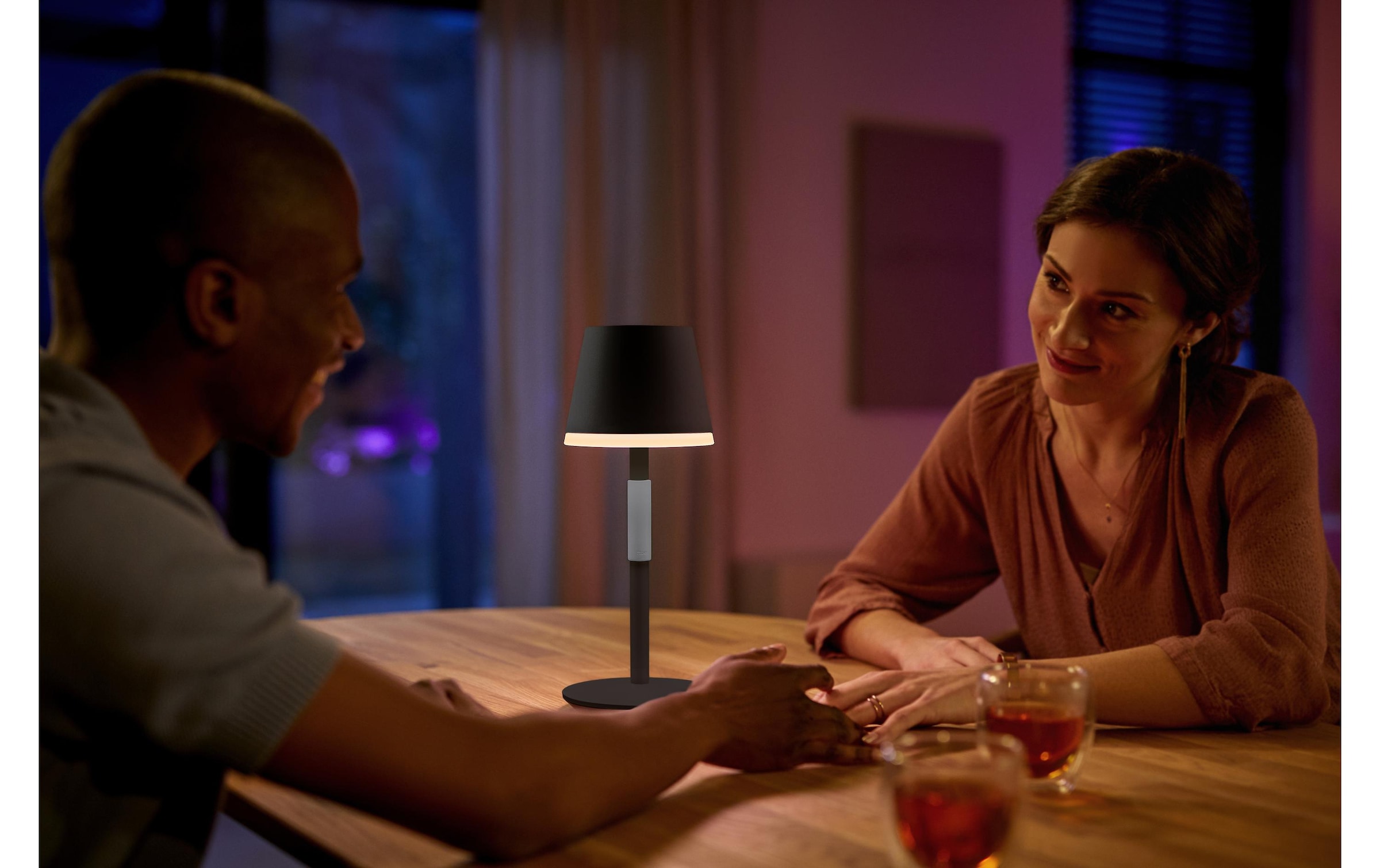 Philips Hue Tischleuchte »Philips Hue White & Color Ambiance« Neutralweiss