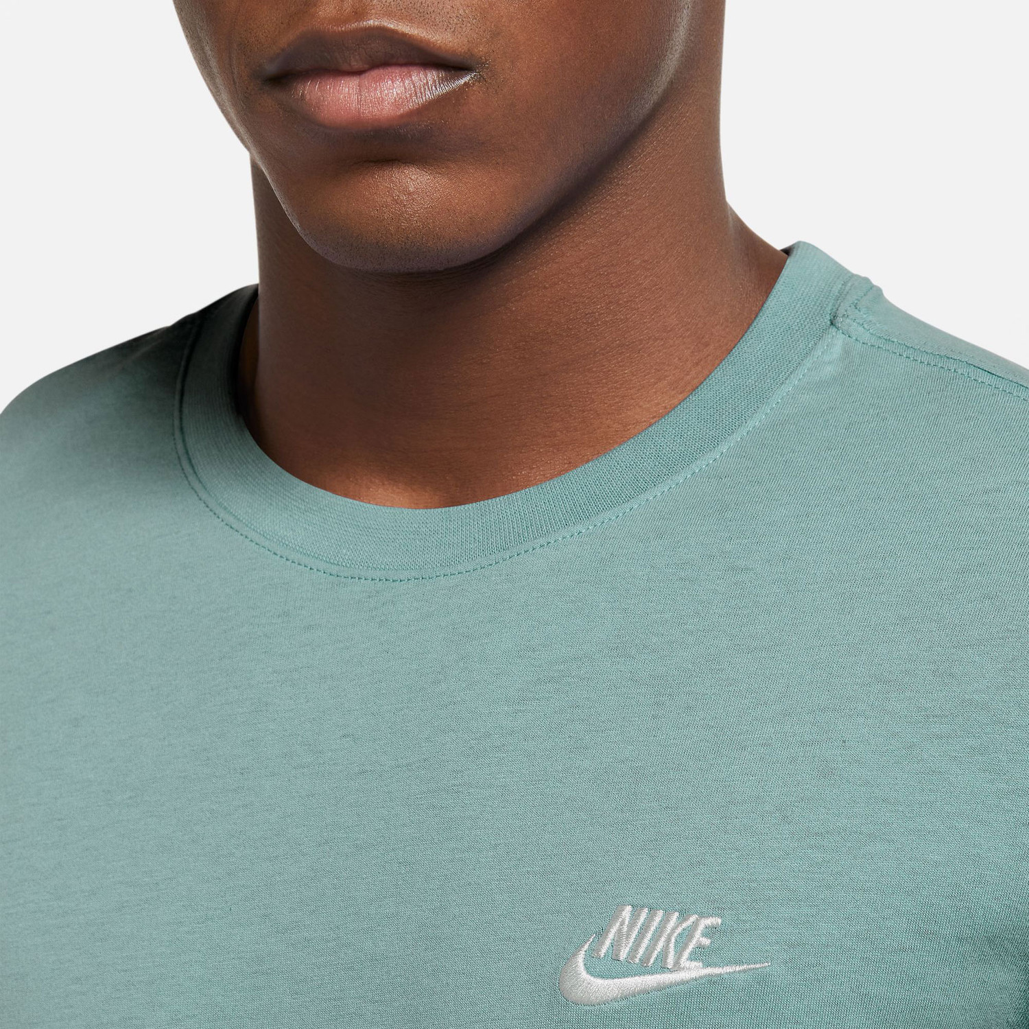 Nike Sportswear Club Zomerset