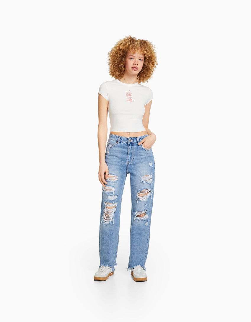 Calça jeans cropped reta rasgada