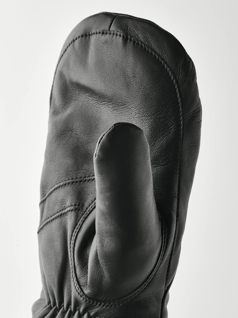 Ackas Mitt Black