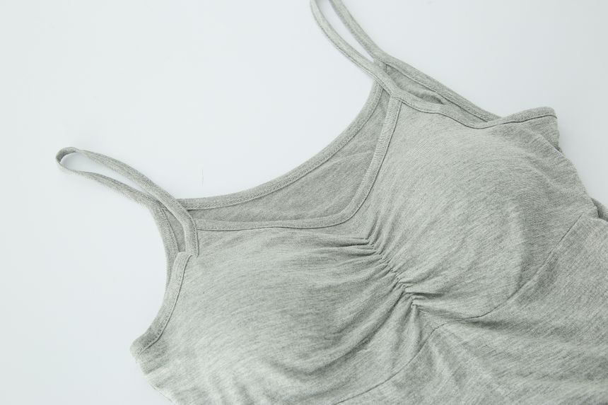 KUMI - Gevoerde camisole