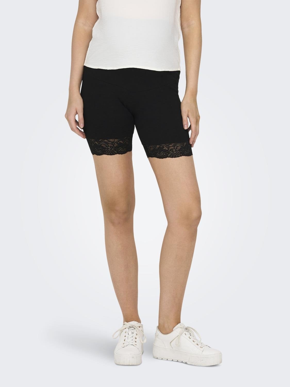 OLMCAISA Normal geschnitten Shorts Black