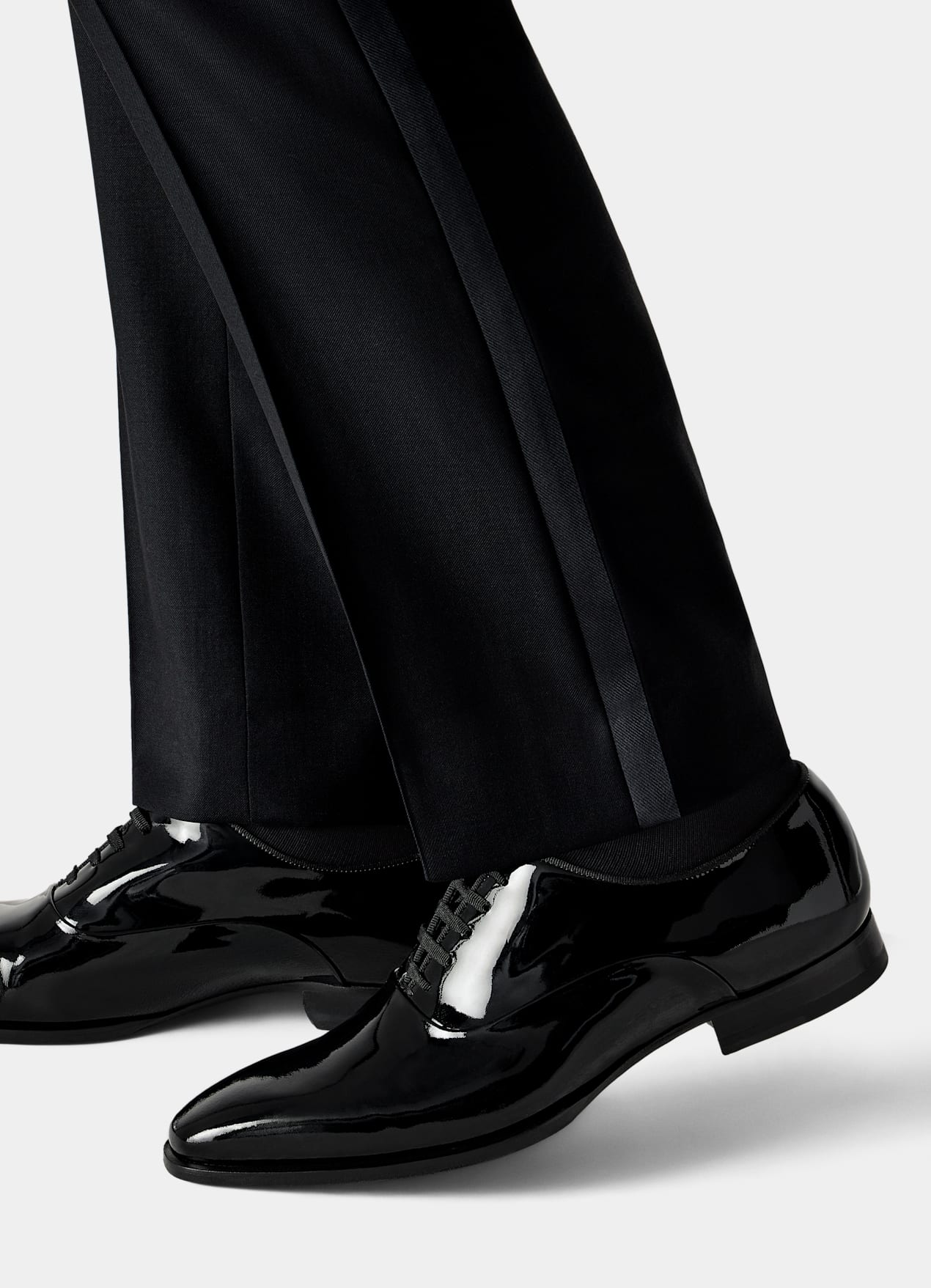 Smoking Oxford noir