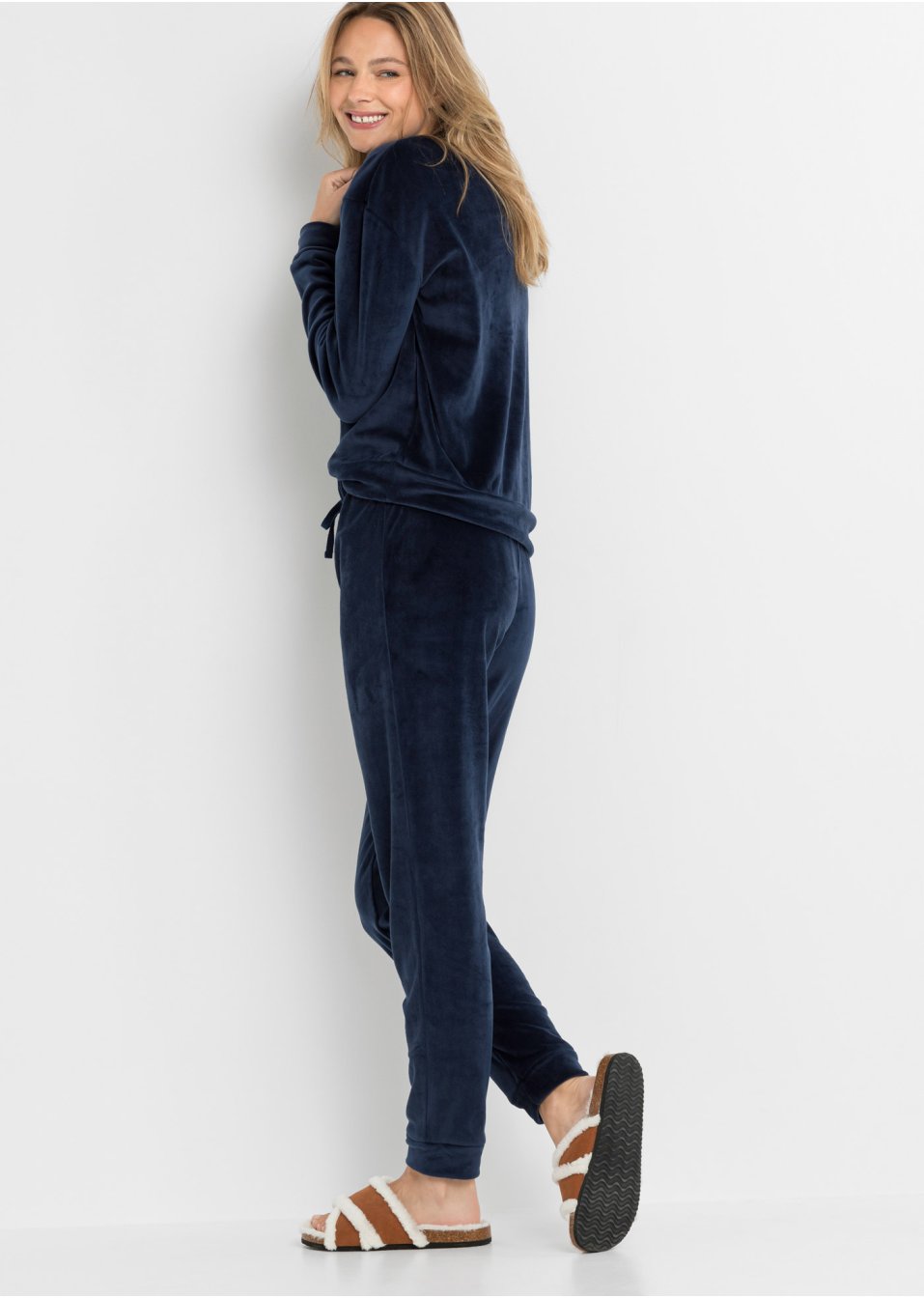 Tenue d'intérieur en velours