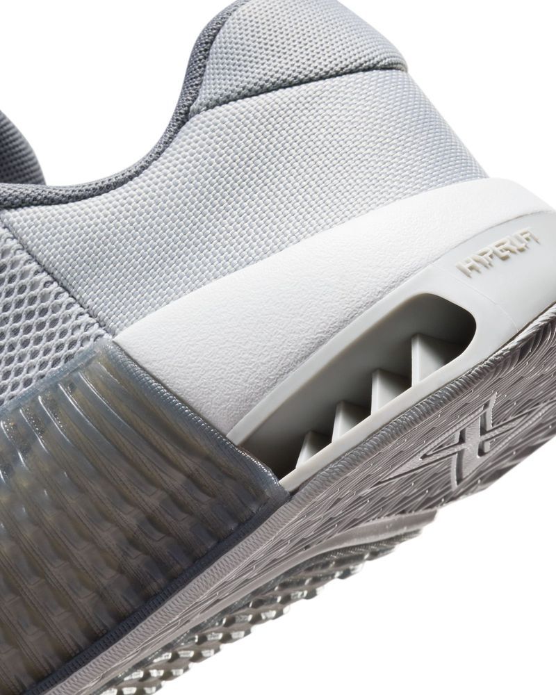 Chaussures de training Nike Metcon 9 Gris pour homme