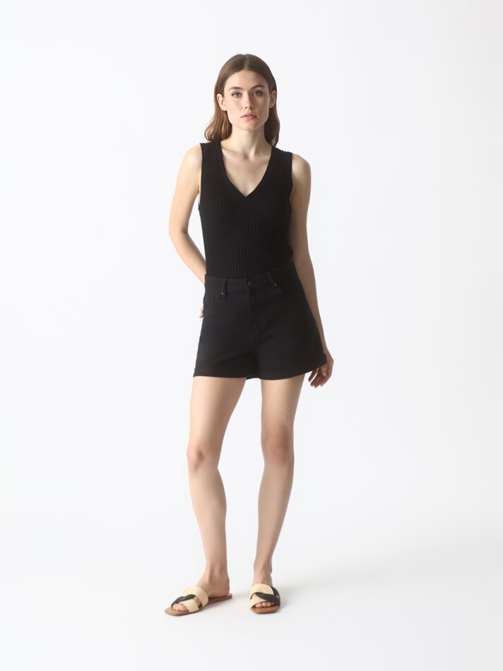 Top de malha sem mangas - Preto