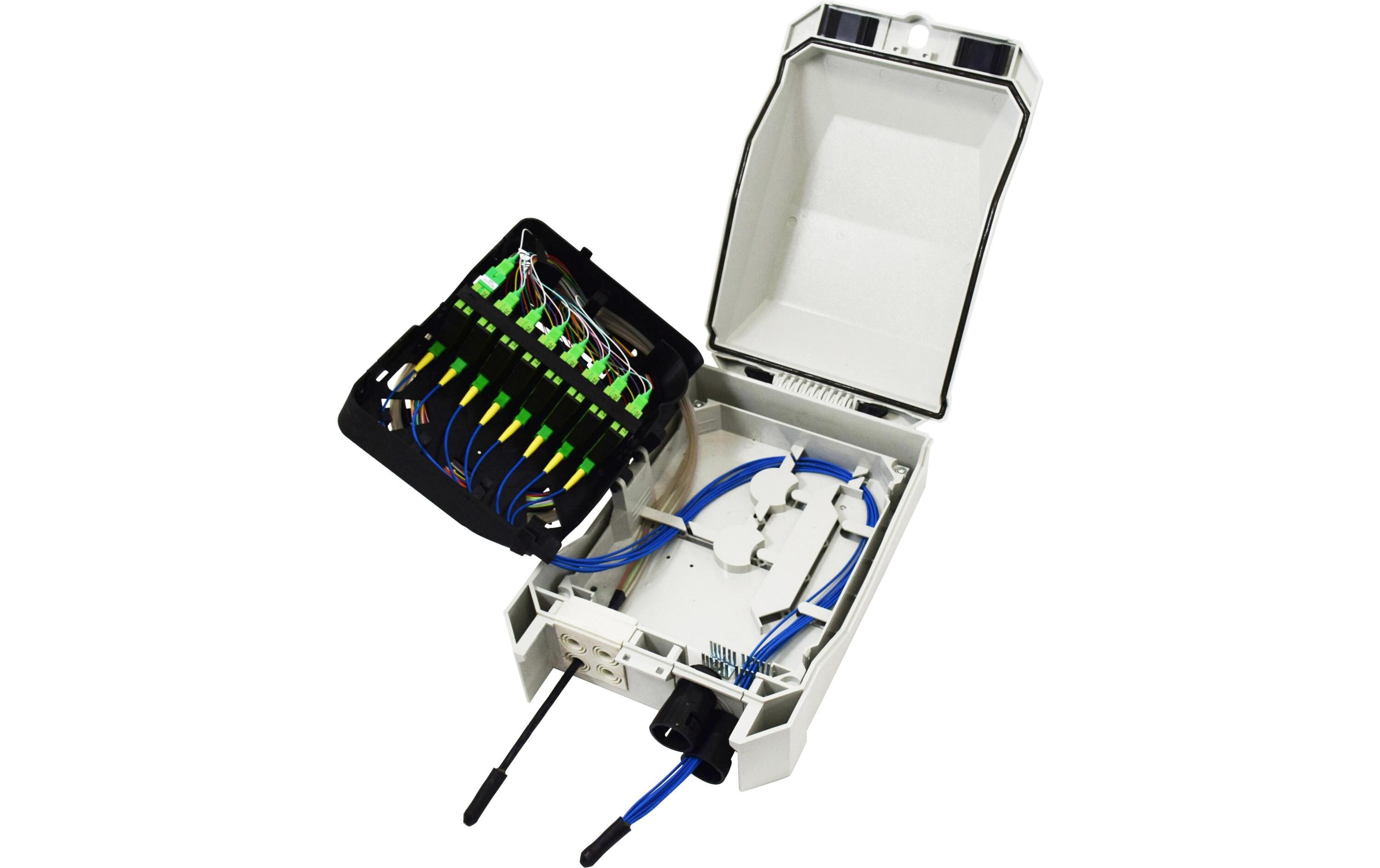 Spleissbox IP55 Wandbox Gross PS48, mit Kassette & Kuppl.<br>FTTx IP55 Wand Patch-/Spleissbox, inkl. Spleisskassetten, 48 Kupplungen