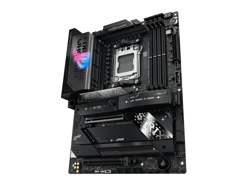 ASUS ROG STRIX X870E-E GAMING WIFI - Bundkort - ATX - Socket AM5 - AMD X870E Chipset - USB4, USB-C 3.2 Gen 2x2, USB-C 3.2 Gen2, USB 3.2 Gen 2, USB 3.2 Gen 1 - Wi-Fi 7, 5 Gigabit Ethernet, Bluetooth - onboard grafik (CPU påkrævet) - HD Audio (8-kanale