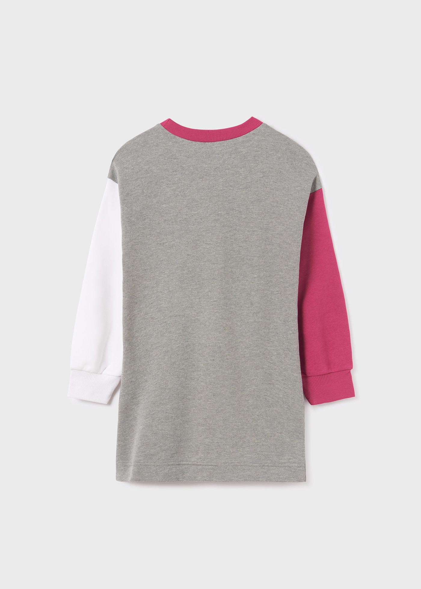 Vestido esportivo infantil