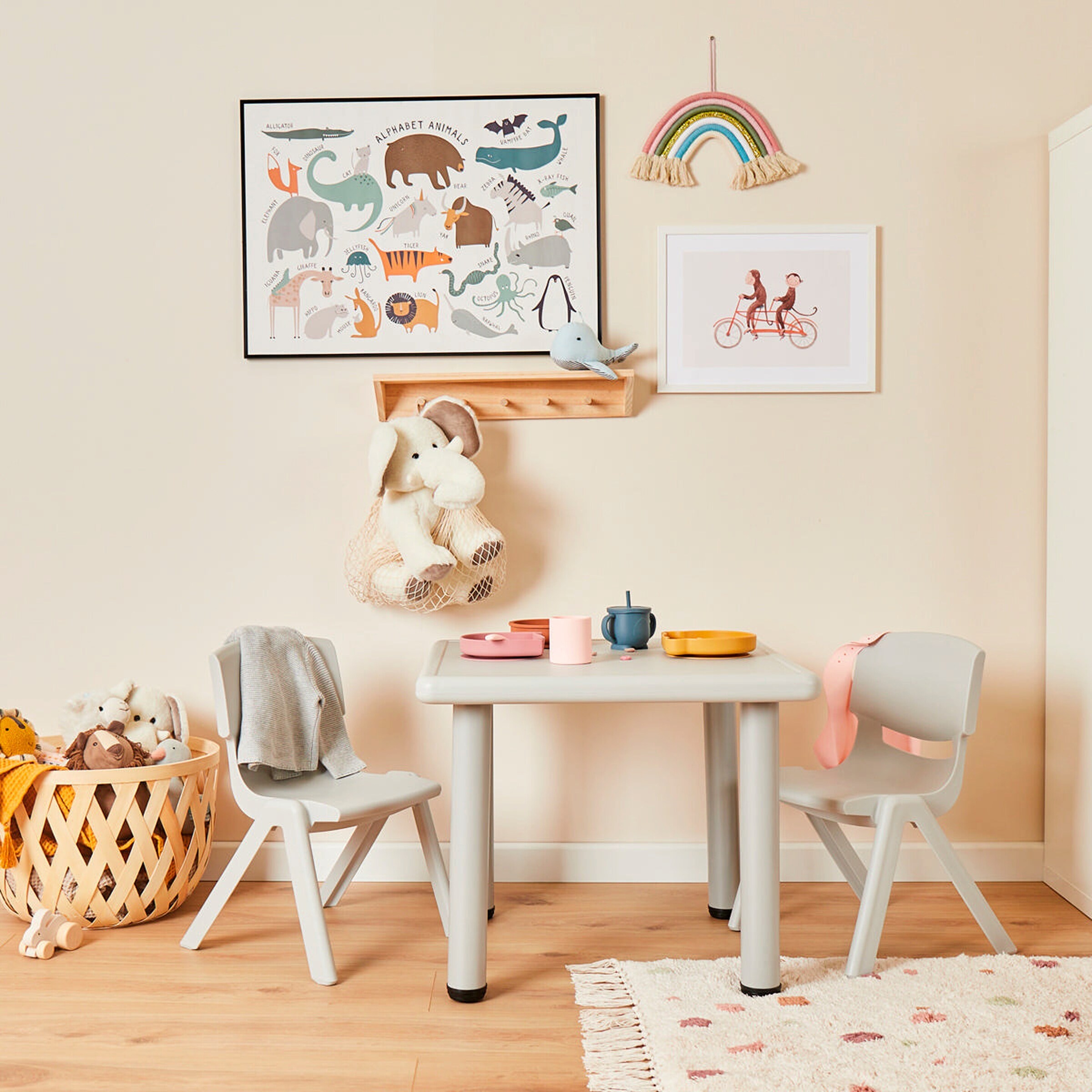 Bieco Kindertisch, Design: Eisgrau Grau
