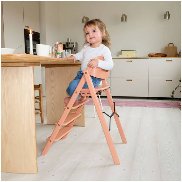 KAOSKAOS   Klapp Hochstuhl Recycelter Kunststoff terracotta pink