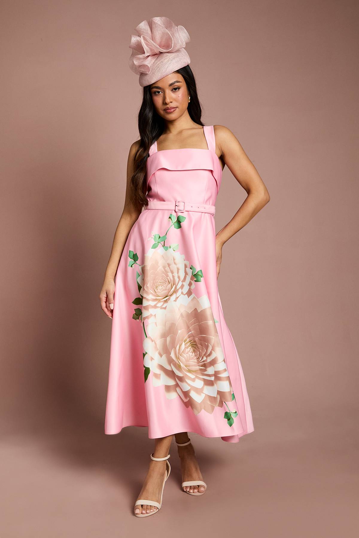 Coast Robe Midi Petite Lisa Beige À Imprimé Floral Positionné Avec Ceinture