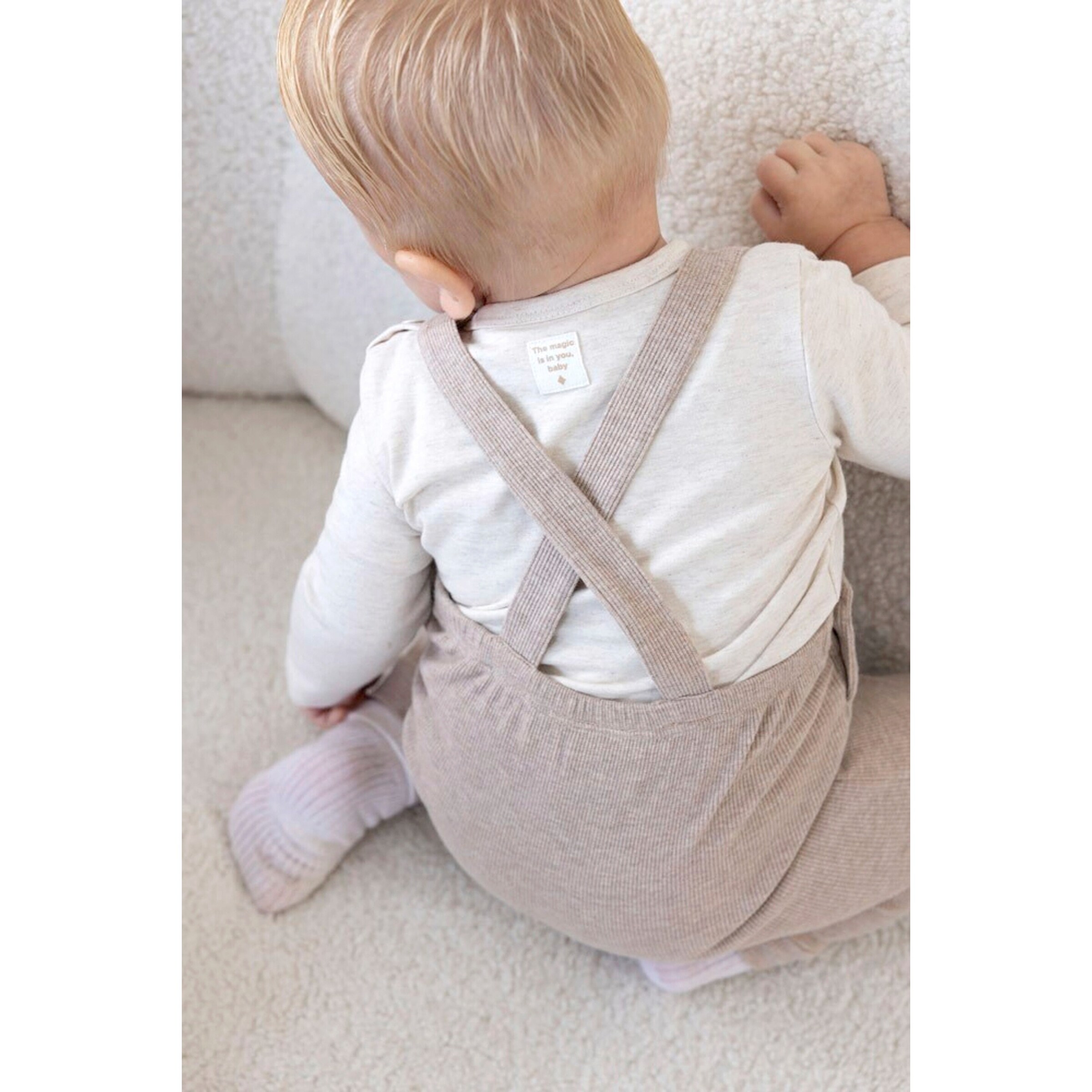 Feetje Latzhose Rippqualität taupe