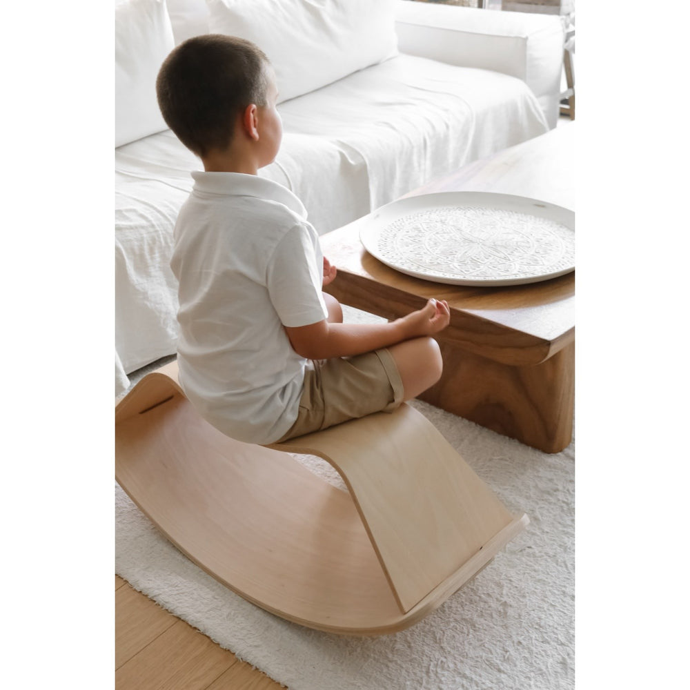Køb Curve Lab Natural Rocking Stool & Perfect Arc Balance Board