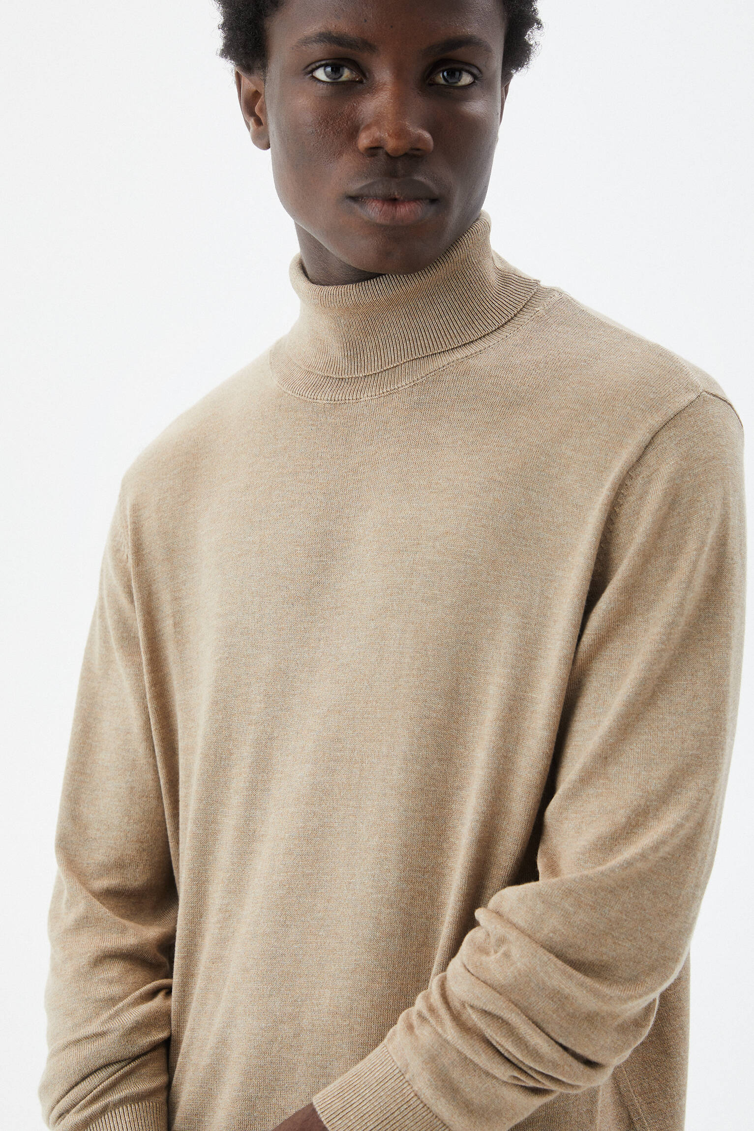Camisa de gola alta - Bege