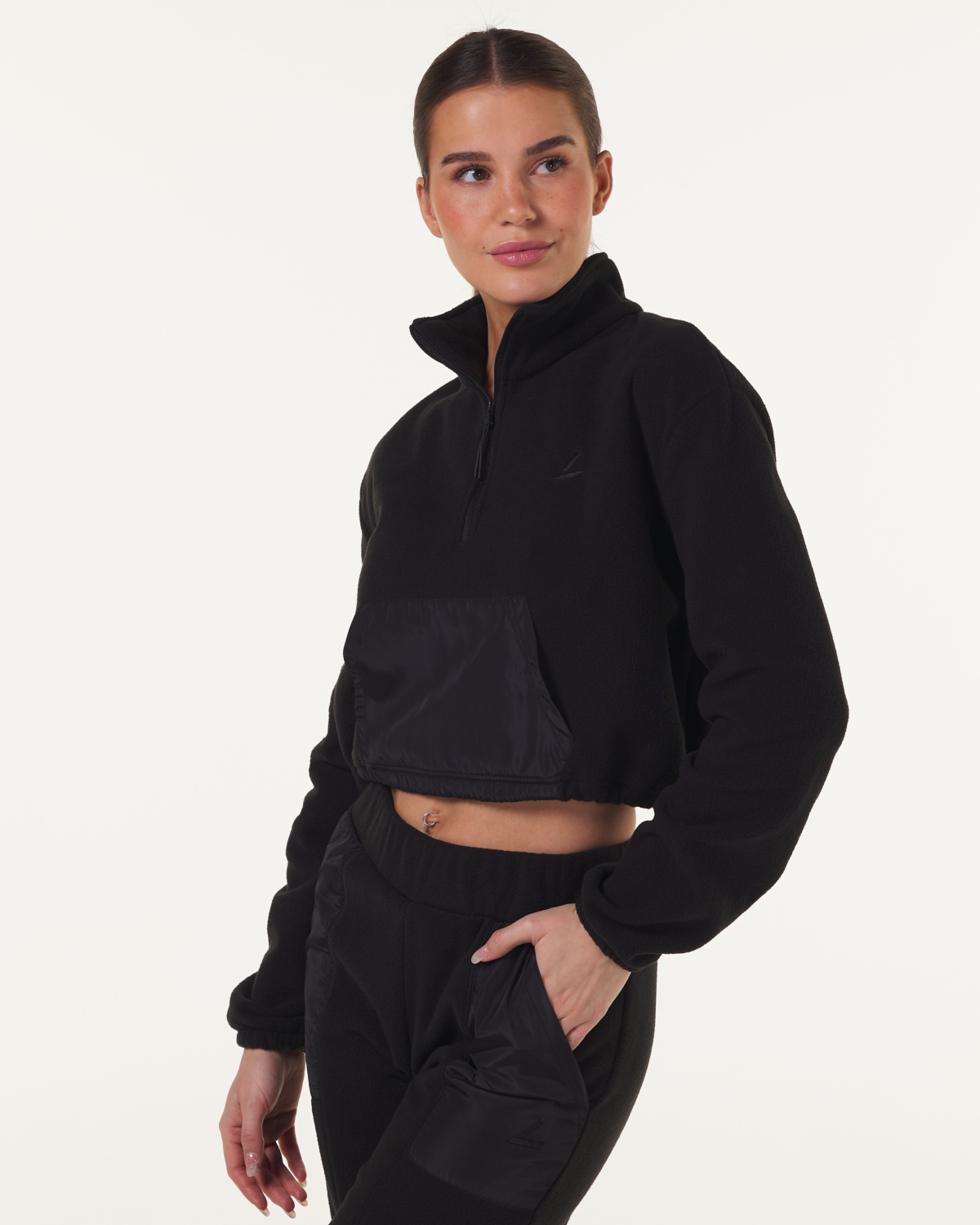 LEVITY Break Fleece 1\2 Zip Sweater Black