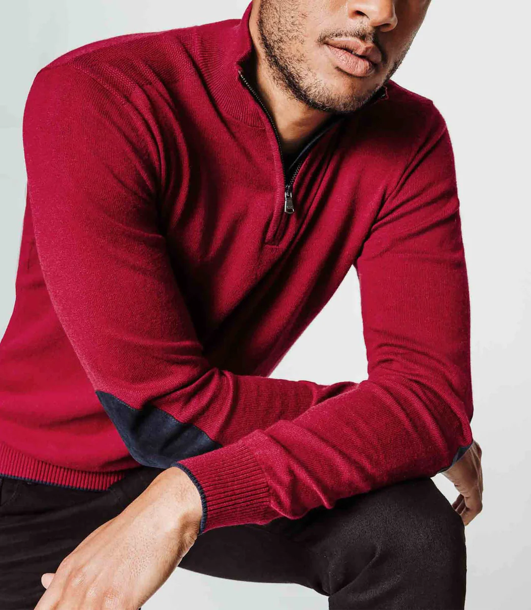 Pull col zippé rouge