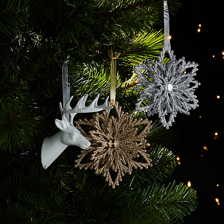 Sujet de noël tête de cerf blanche 13cm