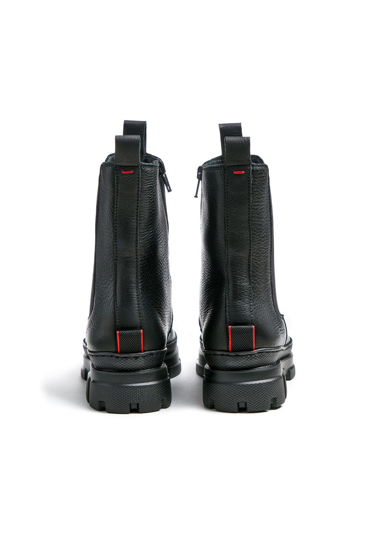 STIEFELETTE Schwarz