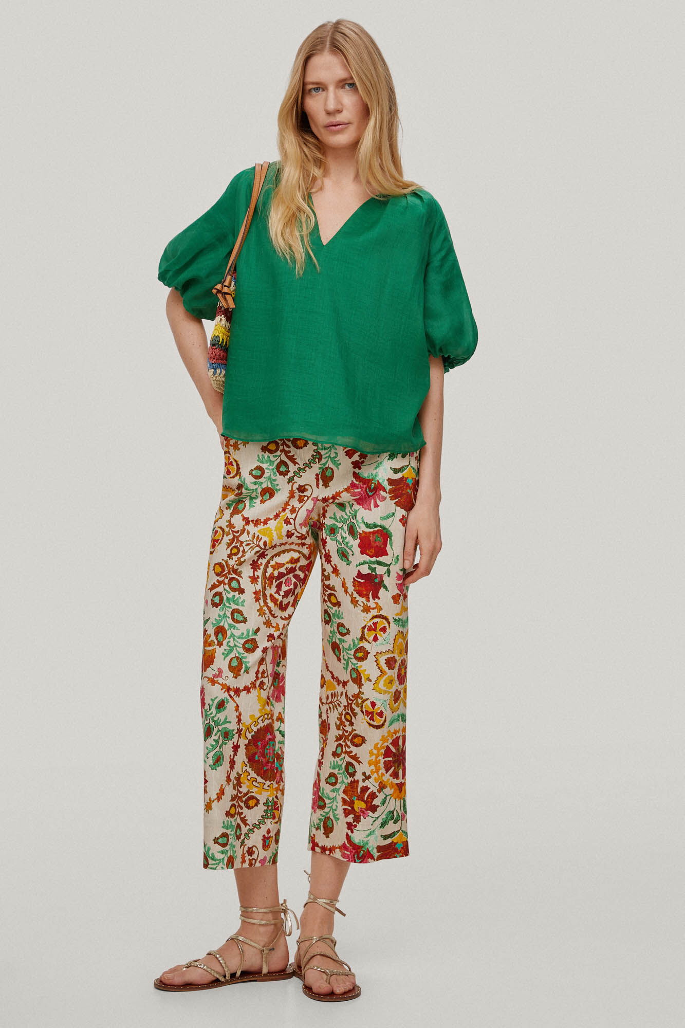 Blusa com mangas bufantes - Verde