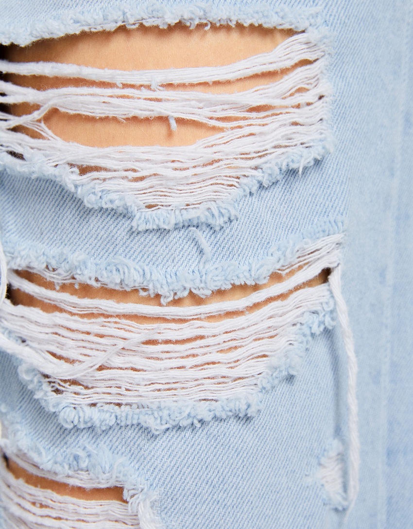 Calça jeans cropped reta rasgada