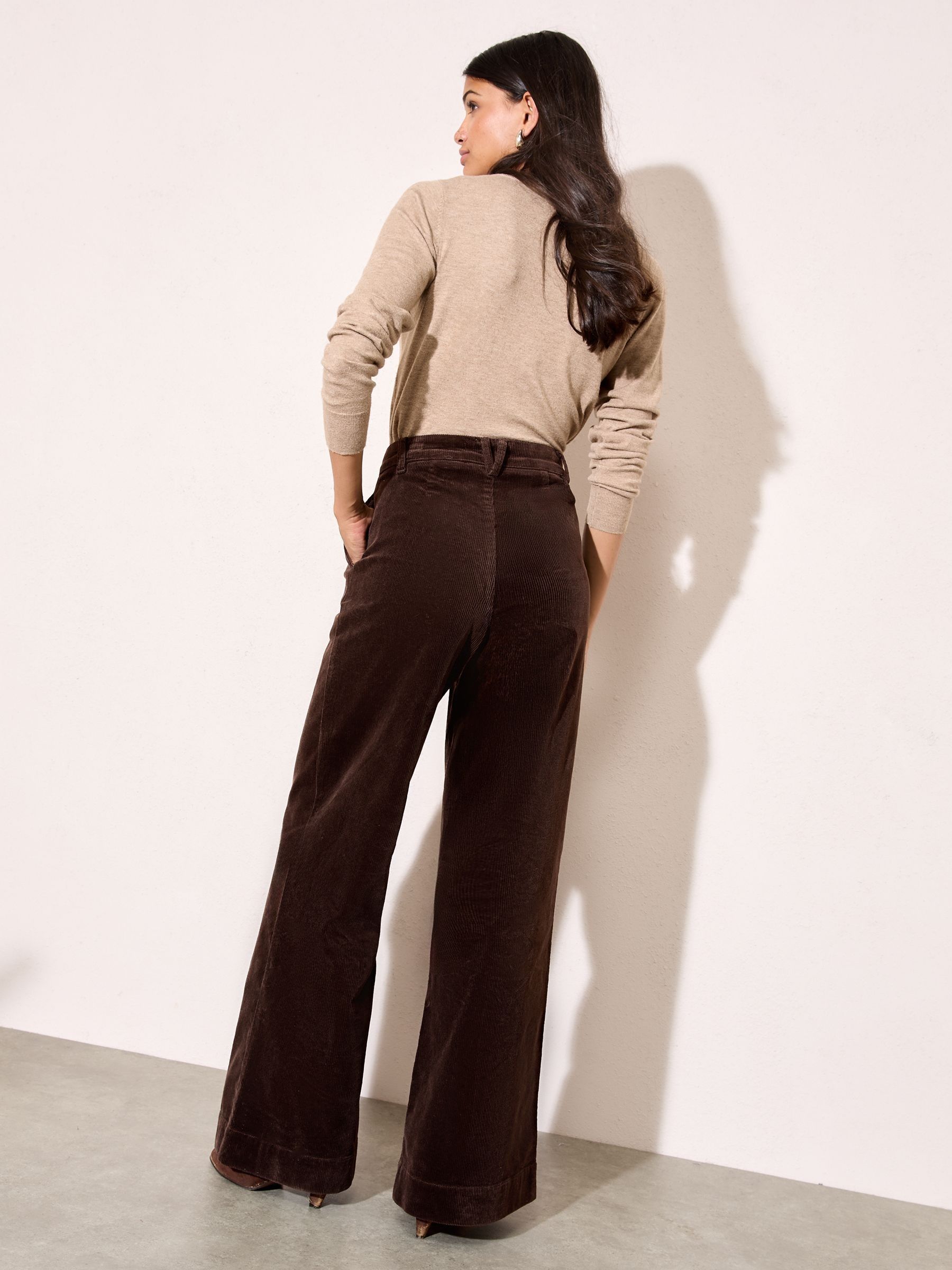 Bruin - Friends Like These corduroy geplooide voorkant wijde pijpen broek